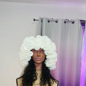 WOMENS  2X XTREME RUFFLED HAT